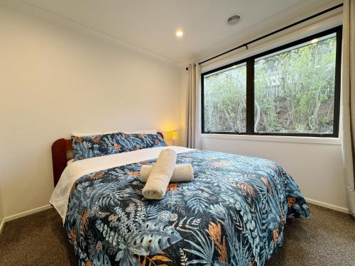 NO PARTY ALLOWED, Entire Brand New 3 bedroom townhouse, free unlimited fibre wifi and free parking NO PARTY ALLOWED, Entire Brand New 3 bedroom townhouse, free unlimited fibre wifi and free parking