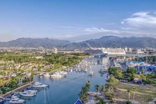 Nuevo departamento Marina, Espectaculares vistas in Puerto Vallarta, Mexico