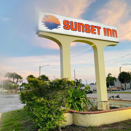 Sunset Inn- Fort Pierce, Fl