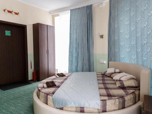 Almaz Hotel