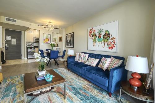 GalleryOne Doubletree Hilton GC Secret Blending in Fort Lauderdale, USA