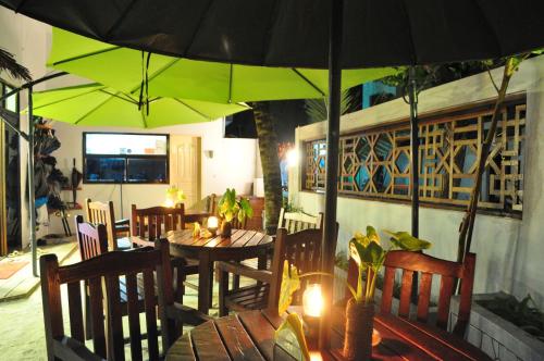 Mat och dryck, Summer Villa Guest House at Maafushi in Maldiverna