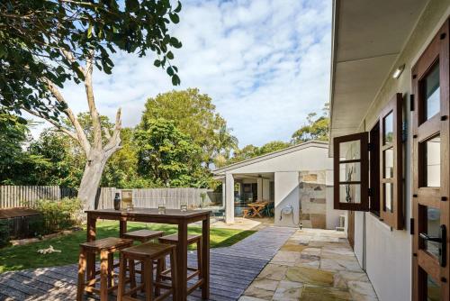 Home away from Home at Dicky Beach - image 2