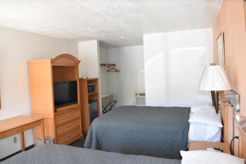 Arlington inn - image 13