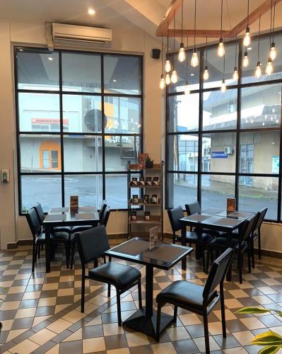 Εστιατόριο, Toorak Central in Suva