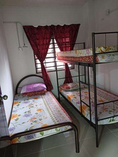 Yaakub homestay pangsapuri sutera jaya Yaakub homestay pangsapuri sutera jaya