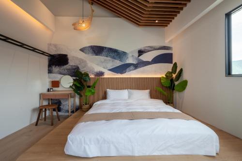 Four-Bedroom House image 7