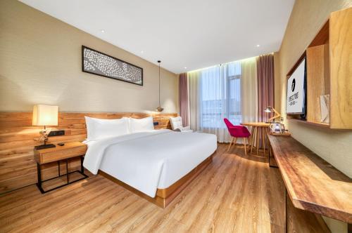 room detail thumbnail 0