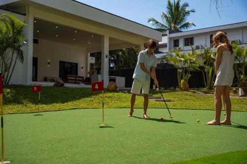 Heaven Retreat with Minigolf, pool, fire pit, BBQ, Nadi (foto 10)