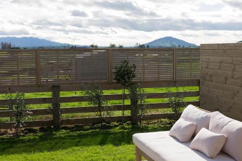 Willow View Cottage - Beautiful farm views close to Waitomo in Otorohanga