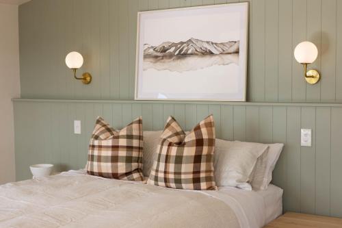 Willow View Cottage - Beautiful farm views close to Waitomo