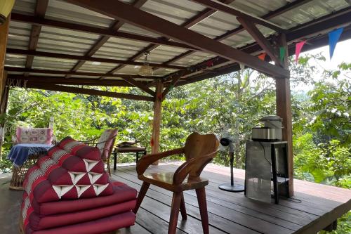 Balcony/terrace, Rat Min House in Phatong