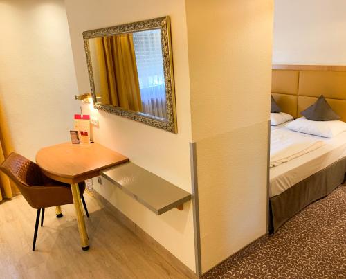 City Hotel Ost am Kö - image 4
