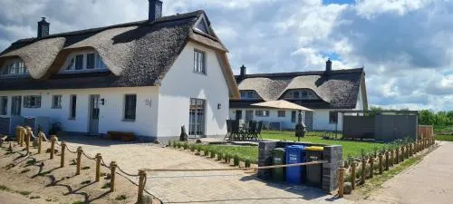 neben Wismar FH"FaJuKa" Strandnah mit Wallbox in Zierow, Deutschland