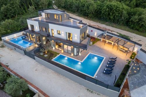 Villa Kalemi in Sorici