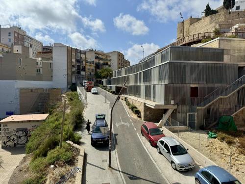 Apartment with City View image 10