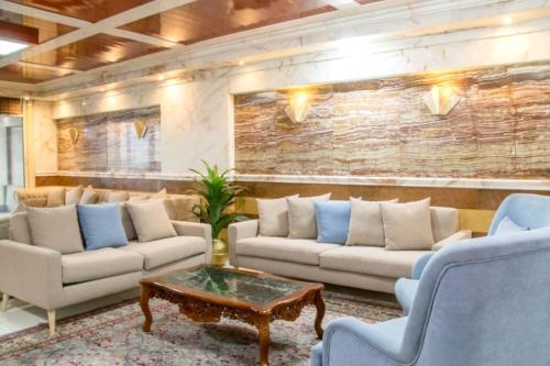 LuxuryApartmentDirectToTheNile near ibn al-As mecset