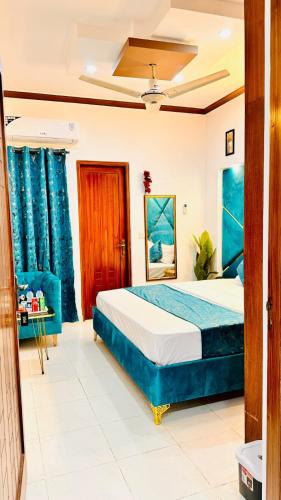 Lahore Guest House 4'9, Lahore