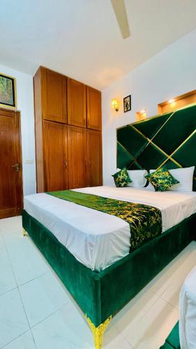 Lahore Guest House 4'9 - image 2