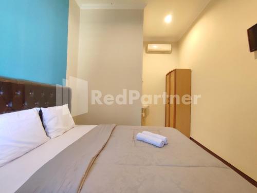 Standard Double Room image 4
