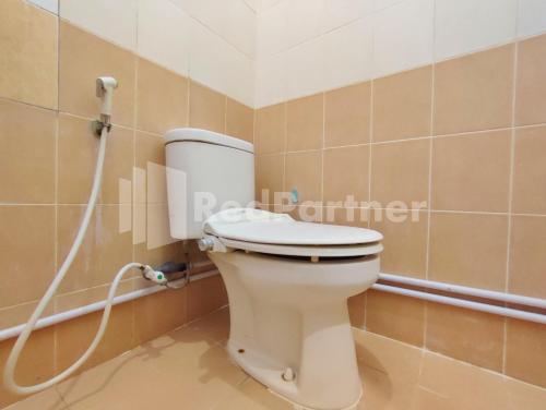Standard Double Room image 8