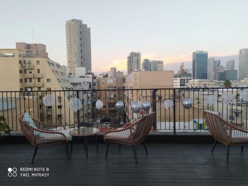 Ban công/sân hiên, Florentin House in Trung tâm thành phố Tel Aviv