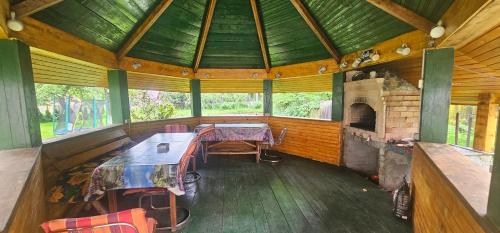 Iekārtas, Villa Ileana in Čelau
