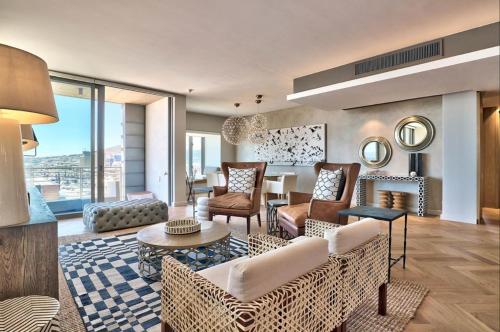 Executive Yacht View Two Bedroom Apartment - 002 - image 5