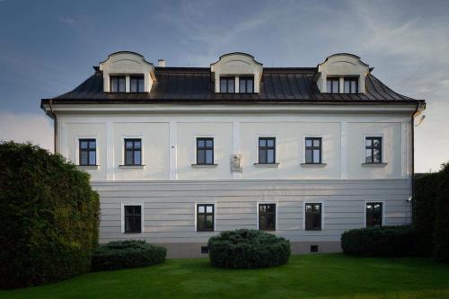 Hotel Villa Nečas Žilina - image 14