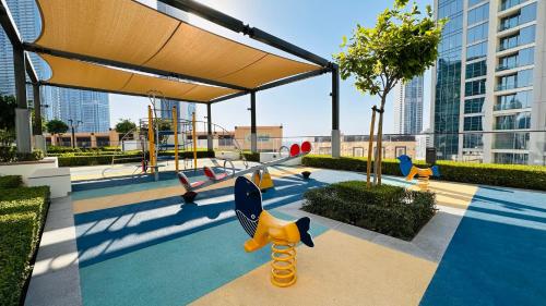 Luxury 1-Bedroom Apartment At Burj Crown, Dubai (foto 8)