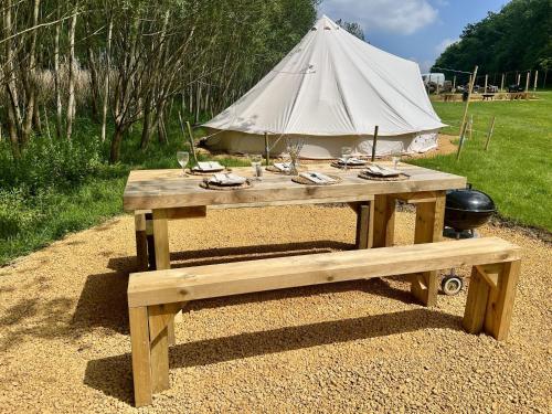 Vista exterior, Damson Bell Tent in Worcestershire