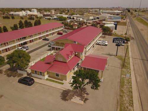 Victorian Inn Midland - image 42