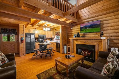 Mountain Dreaming in Sevierville, USA