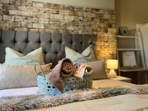 Hephzibah inn Guest house and venue in Hermon