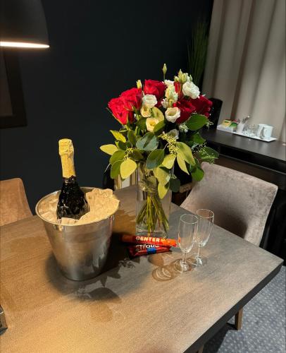 Hotell Maritim Skjervoy - image 13