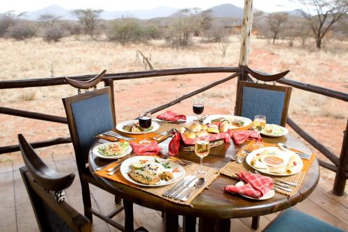 Comida y bebida, Samburu Sopa Lodge in Samburu National Park