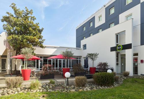 ibis Paris Orly Rungis - image 9