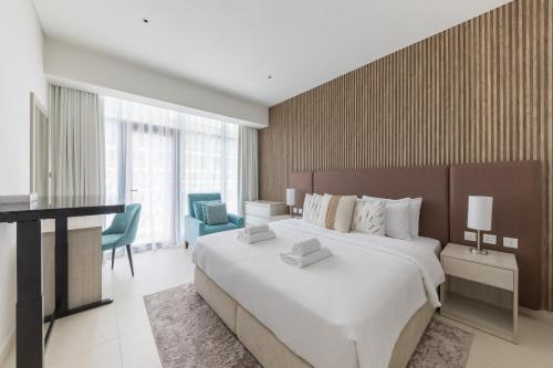 Palm Jumeirah 1BR - Rooftop Infinity Pool, Dubaj (zdjęcie 5)
