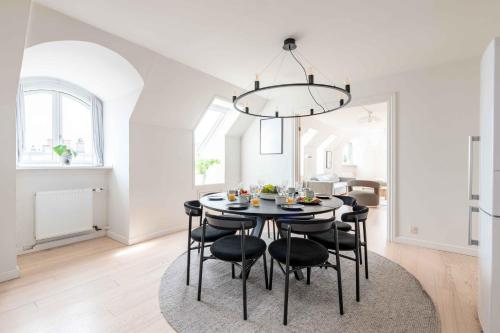 210SQM Lux Penthouse City centre next to Tivoli - image 7