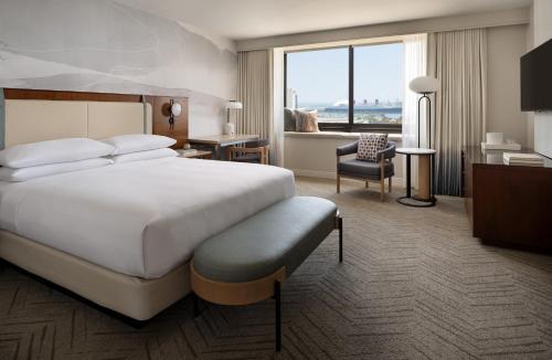 Marriott Long Beach Downtown in Long Beach, USA