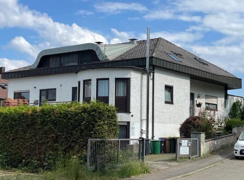 外部景觀, Hemmingen BaWü, attraktive 2-Zimmer-Whg (Hemmingen BaWu, attraktive 2-Zimmer-Whg) in 迪欽根