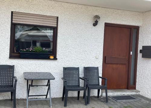 外部景觀, Hemmingen BaWü, attraktive 2-Zimmer-Whg (Hemmingen BaWu, attraktive 2-Zimmer-Whg) in 迪欽根