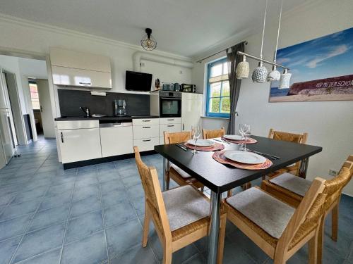 مطبخ, "Am Yachthafen" in Altensien