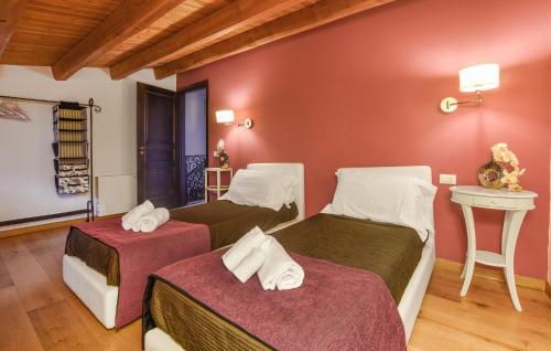 Cozy Home In Partinico With Wifi