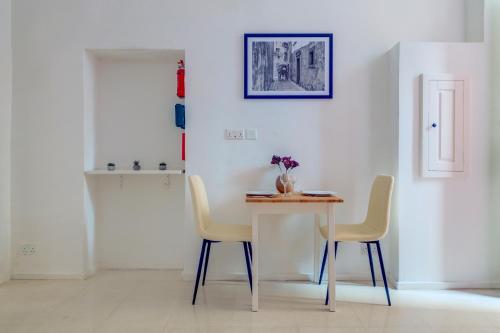 Trendy 1 Bedroom in the Heart of Valletta, Валетта (фото 9)