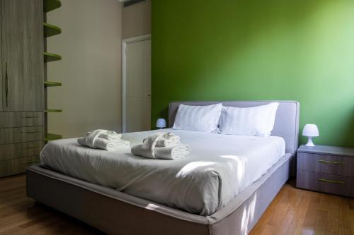 Beethoven Luxury Apartment - image 12