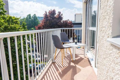 Erkély/terasz, Bambou YourHostHelper in Herouville-Saint-Clair