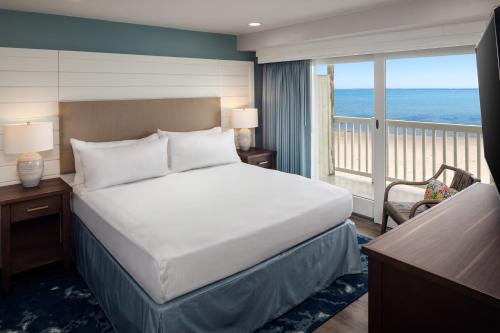 Surfside Hotel and Suites - image 7