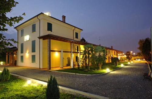 . Hotel Gabarda
