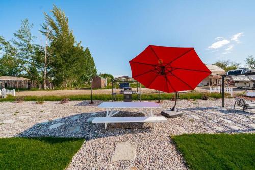 15 mins - BYUI & Heise Hot Sprng 15 mins - BYUI & Heise Hot Sprng